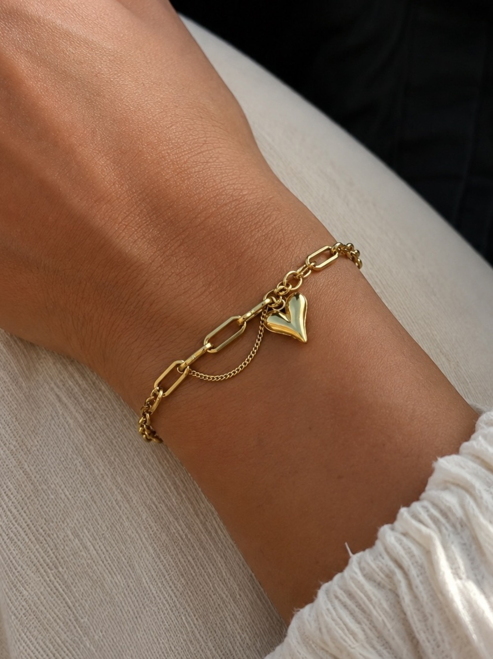 18K Gold Plated Heart Charm Link Bracelet